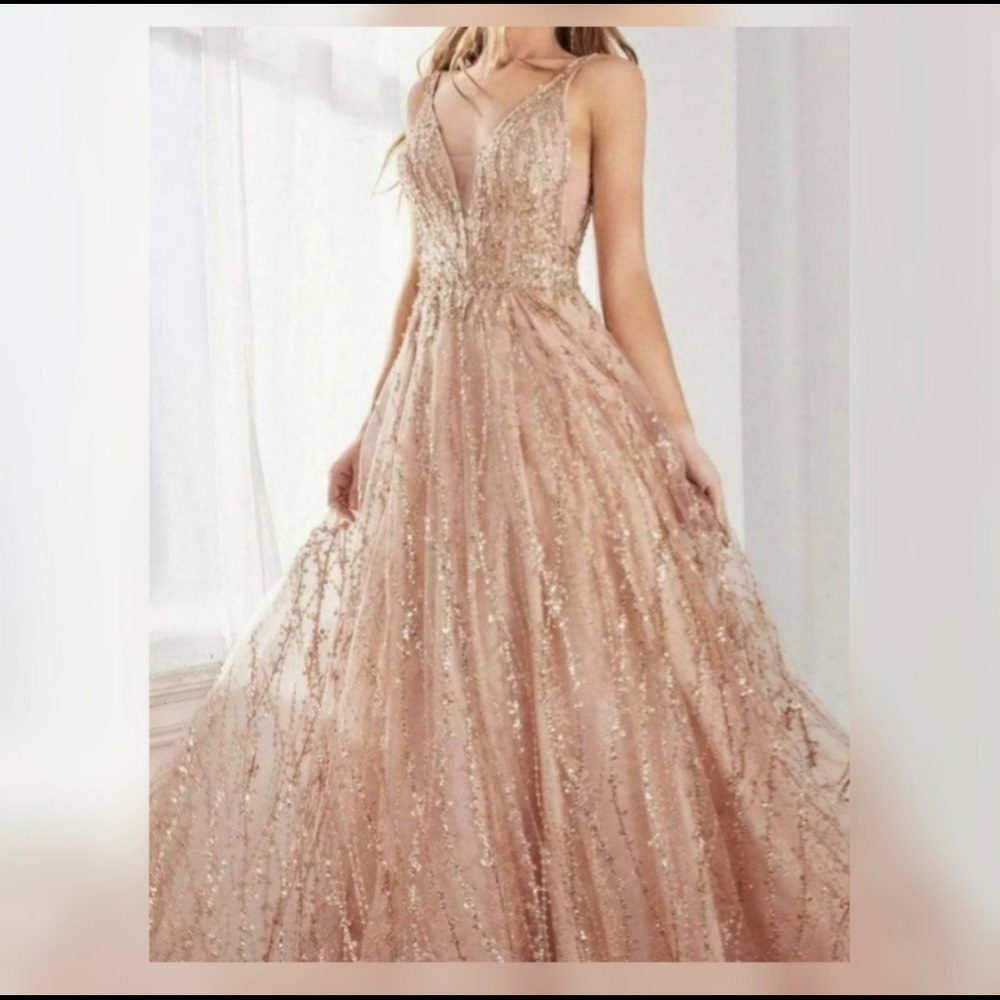 Sheri Hill Brand New - Picture 3 of 5
